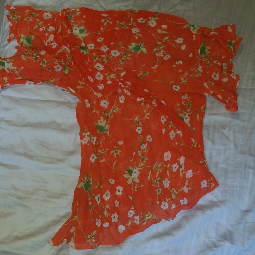 Flowy flower blouse